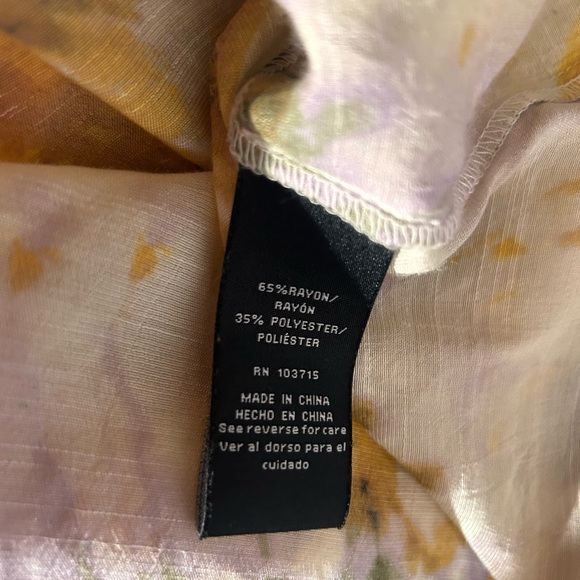 Nwot Zac and Rachel watercolor off the shoulder top size 2x - Picture 8 of 9